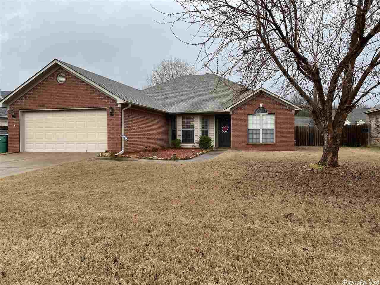 Property Photo: 6 Fredonia Court AR 72110