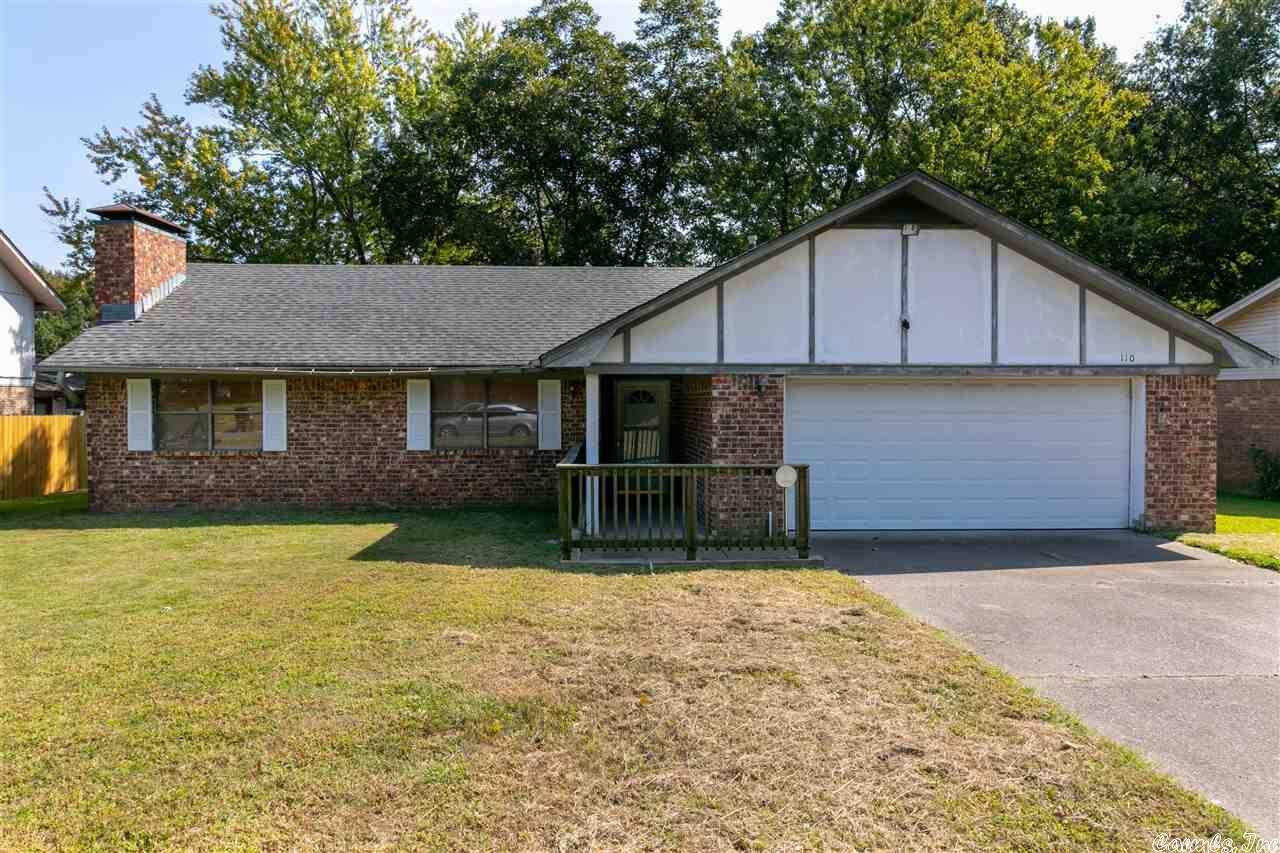 Property Photo: 110 Halifax Cove AR 72076