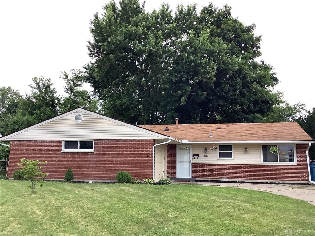 Property Photo: 8007 Blackshear Drive OH 45424