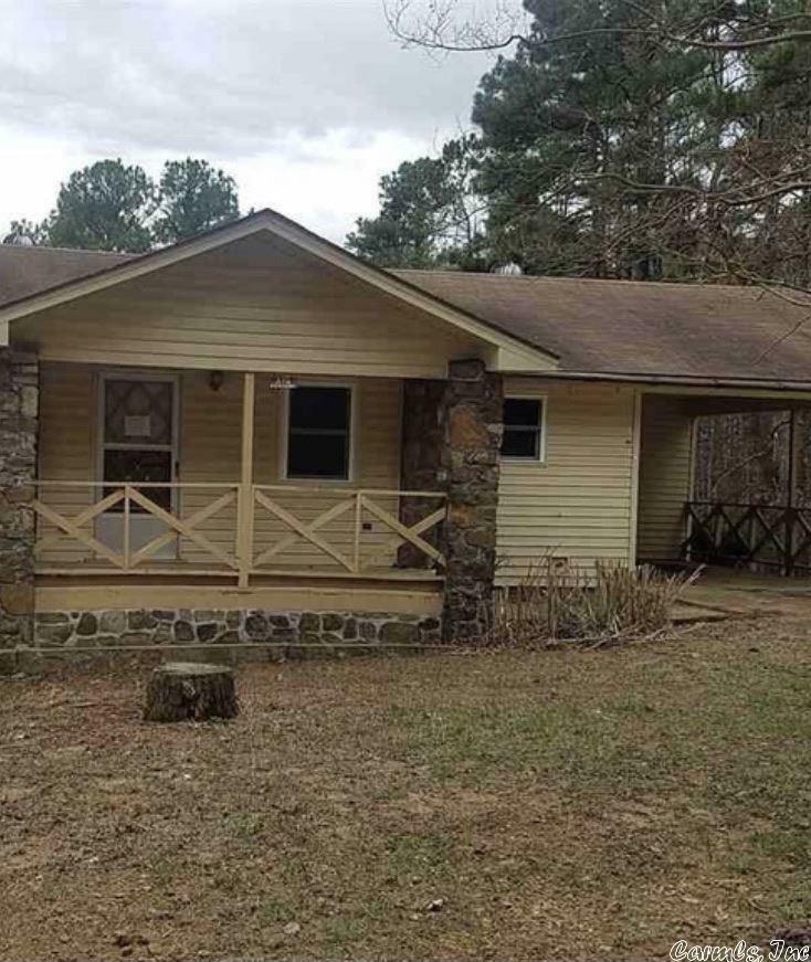 Property Photo: 214 Lakeside Drive AR 72208