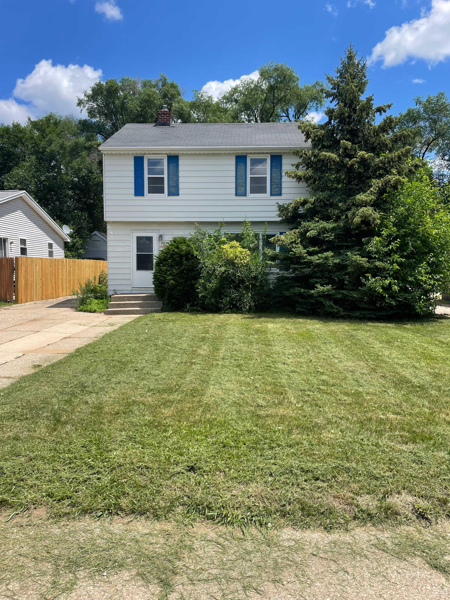 Property Photo:  2838 Woodward Avenue SW  MI 49509 