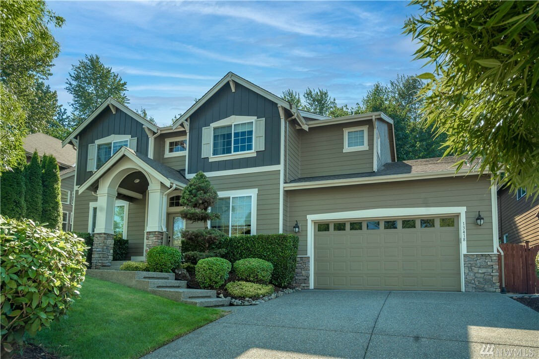Property Photo: 13418 81st Av Ct E WA 98373