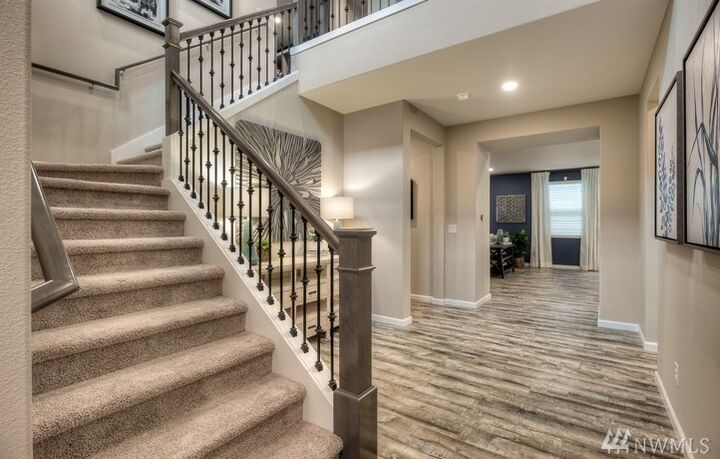 Property Photo: 12827 192nd Place E 308 WA 98391