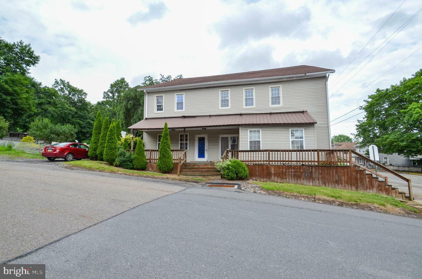 Property Photo: 1901 E Grand Avenue PA 17980