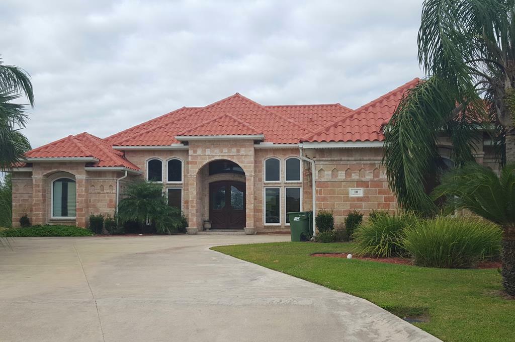 Property Photo: 10 Bethpage Court TX 78578