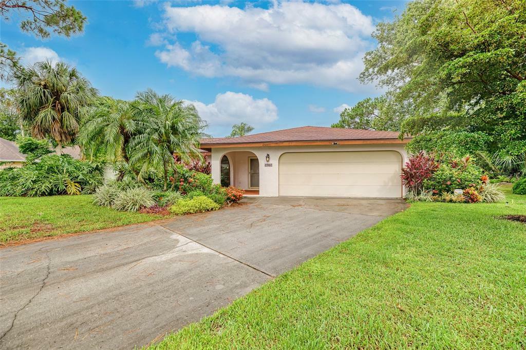 4907 Taywater Dell  Sarasota FL 34235 photo