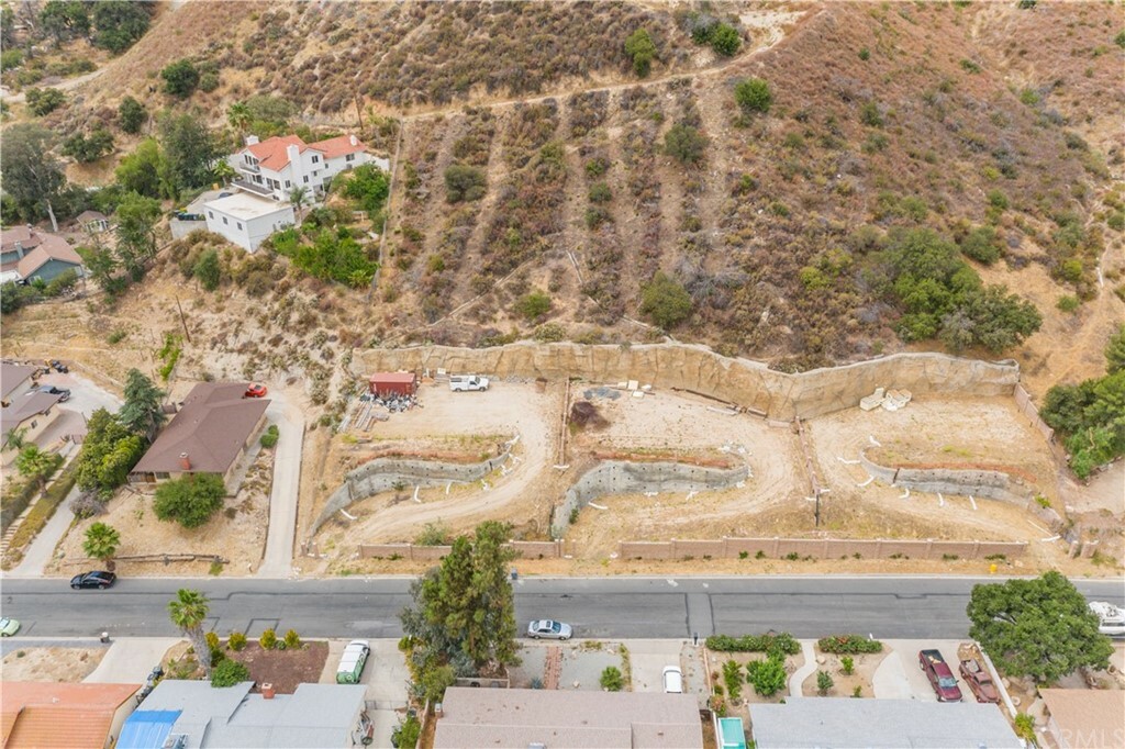 Property Photo:  15183 Darnell Drive  CA 92530 