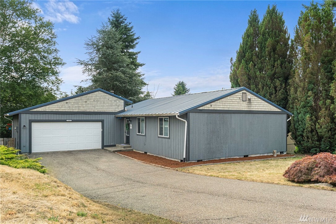 Property Photo:  1326 NW Fox Run  WA 98311 