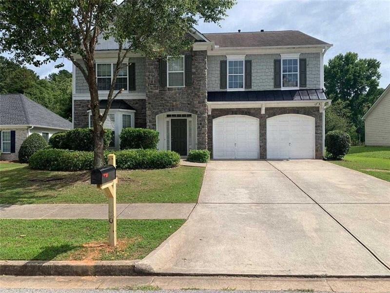 Property Photo: 50 Goshawk Walk GA 30014