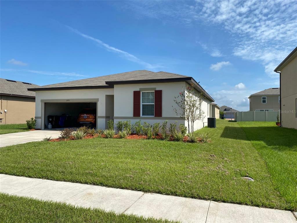 Property Photo:  2570 Wadeview Loop  FL 34769 