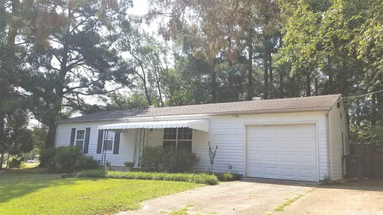 Property Photo:  901 Wesley Court  AR 72401 