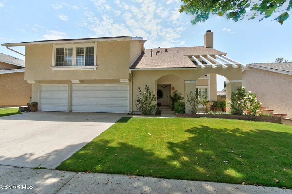 Property Photo:  2238 Graceland Street  CA 93065 