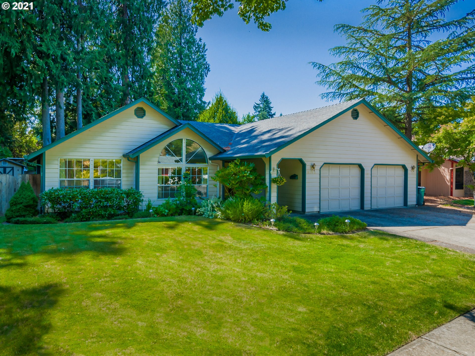 Property Photo: 9302 NE 82nd Ave WA 98662