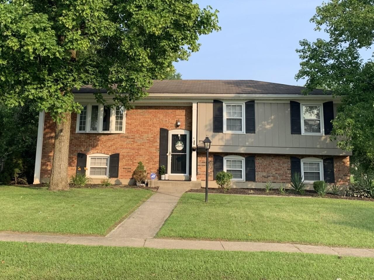 Property Photo:  11837 Elkwood Dr  OH 45240