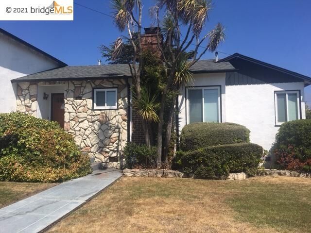 Property Photo: 630 40th St CA 94805