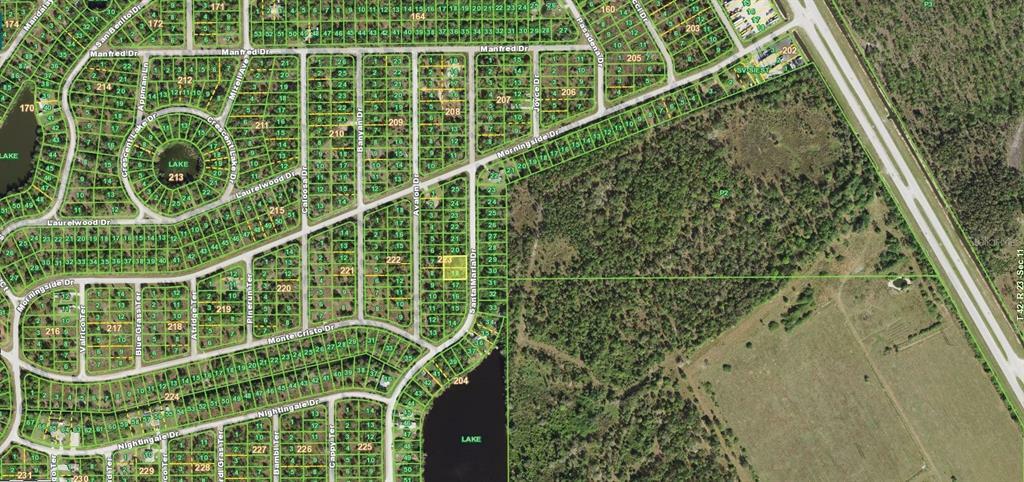 Property Photo: 13247 Santa Maria Drive FL 33955