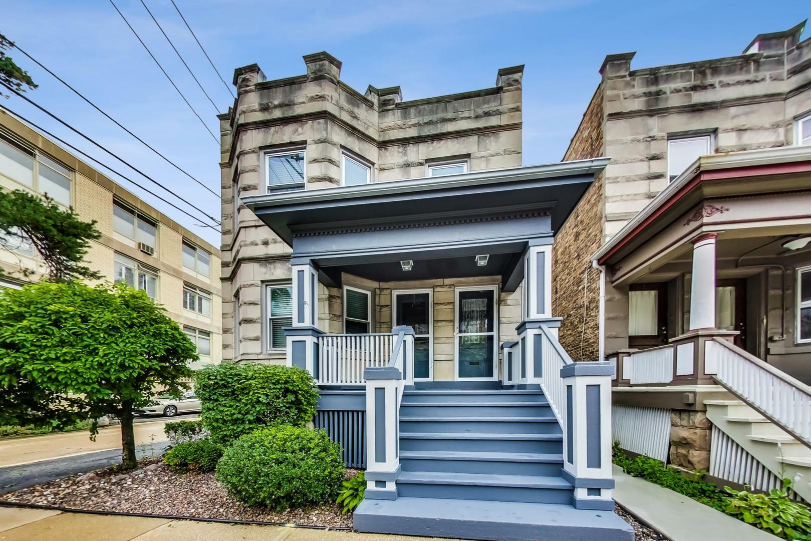 Property Photo: 212 N Marion Street IL 60302