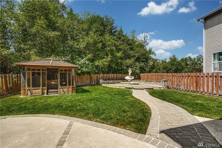 Property Photo:  8412 25th St NE  WA 98258 