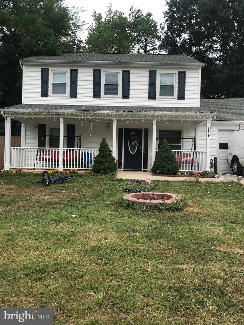 Property Photo: 114 Meeker Street VA 20111