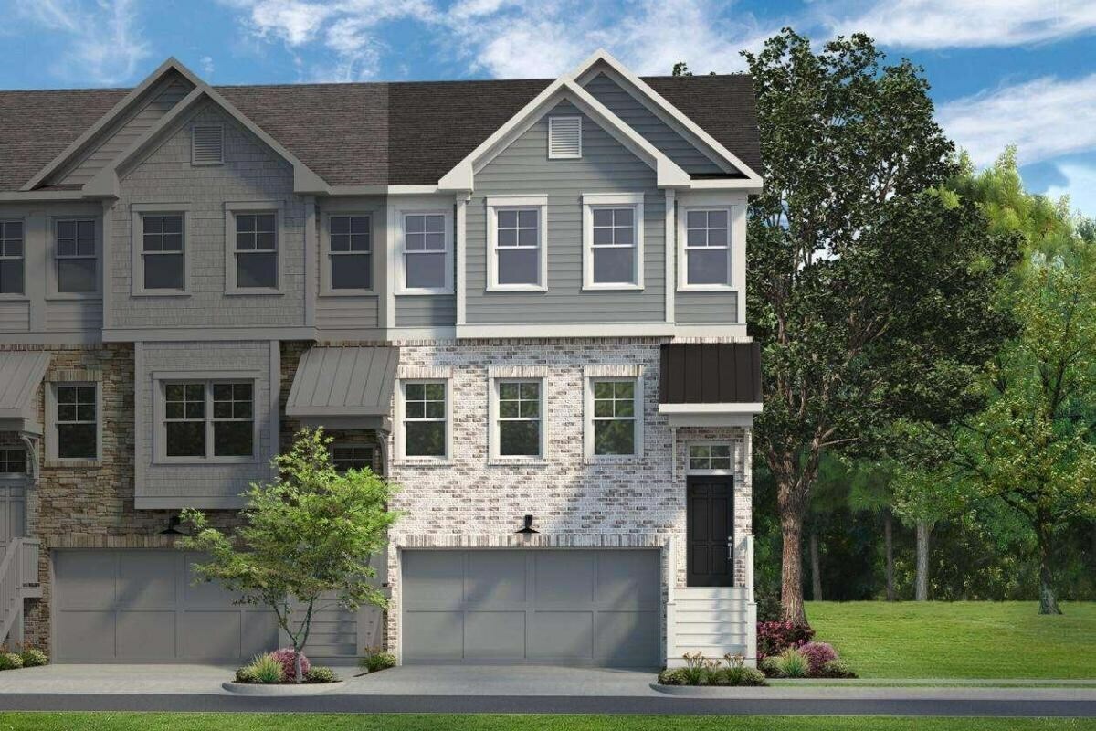 Property Photo: 2513 Hedgeway Circle 16 GA 30144