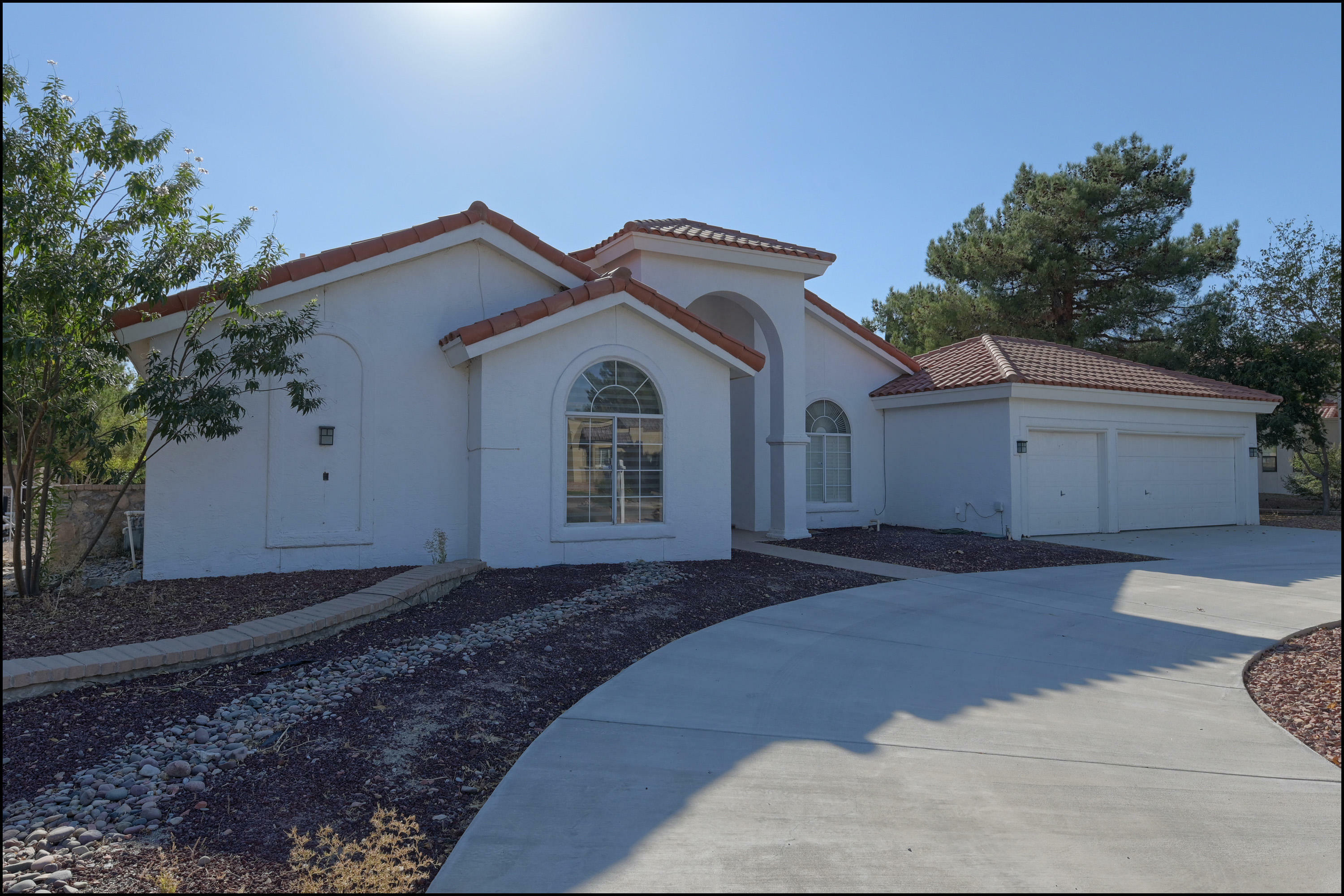 Property Photo: 712 Rosinante Road TX 79922