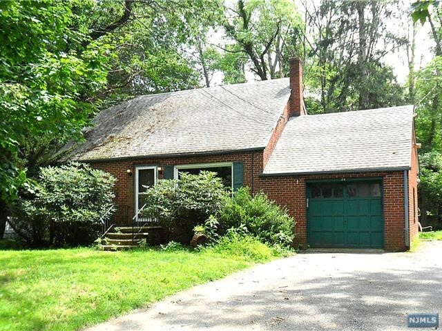 Property Photo: 24 Harriot Avenue NJ 07640