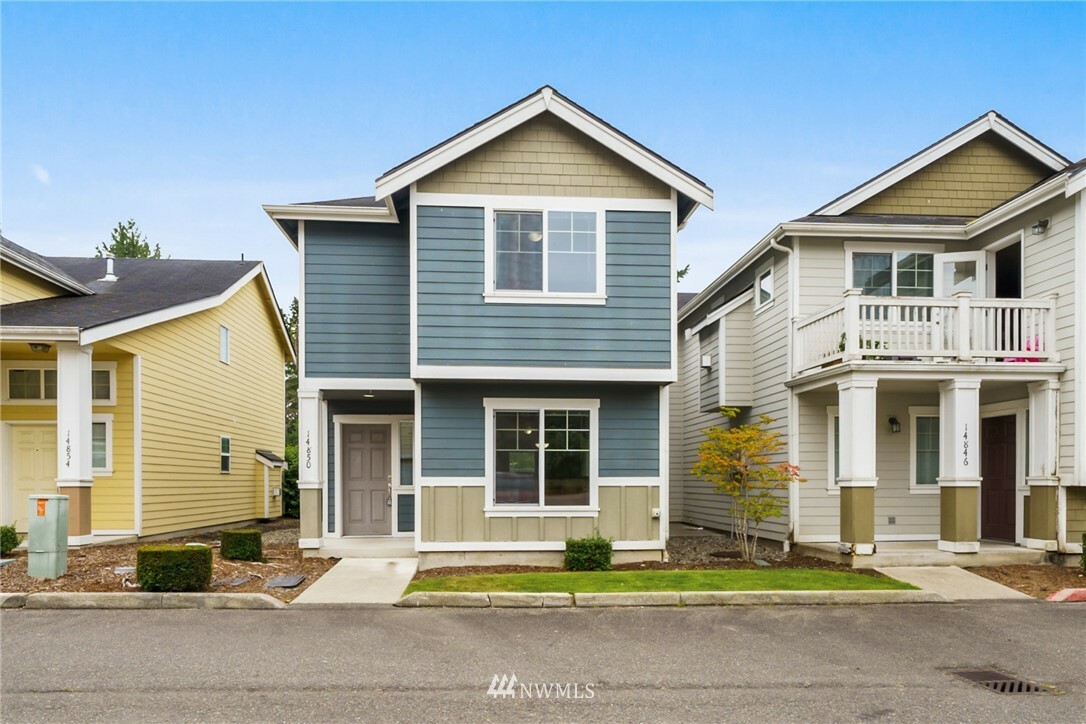 Property Photo: 14850 36th Avenue Ct E 18 WA 98446