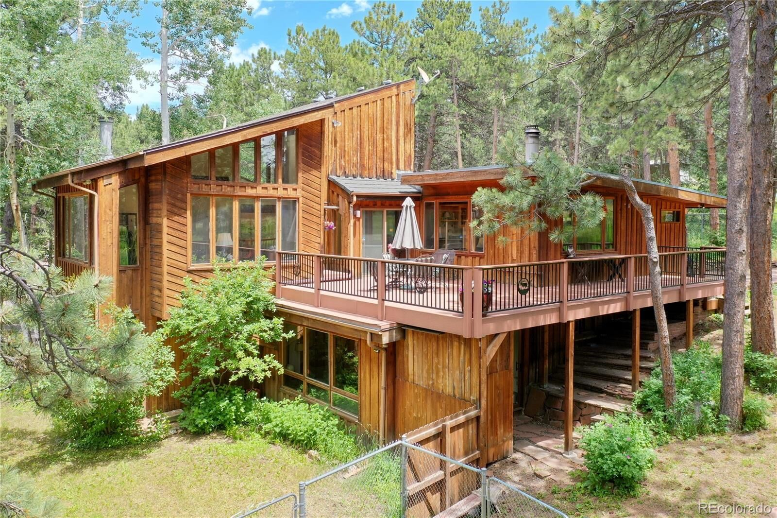 Property Photo:  26290 Clear View Drive  CO 80401 