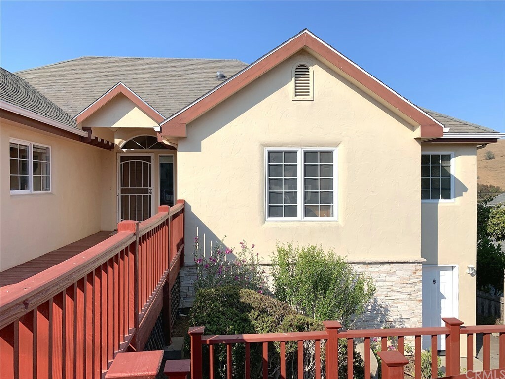 Property Photo:  3163 Wood Drive  CA 93428 