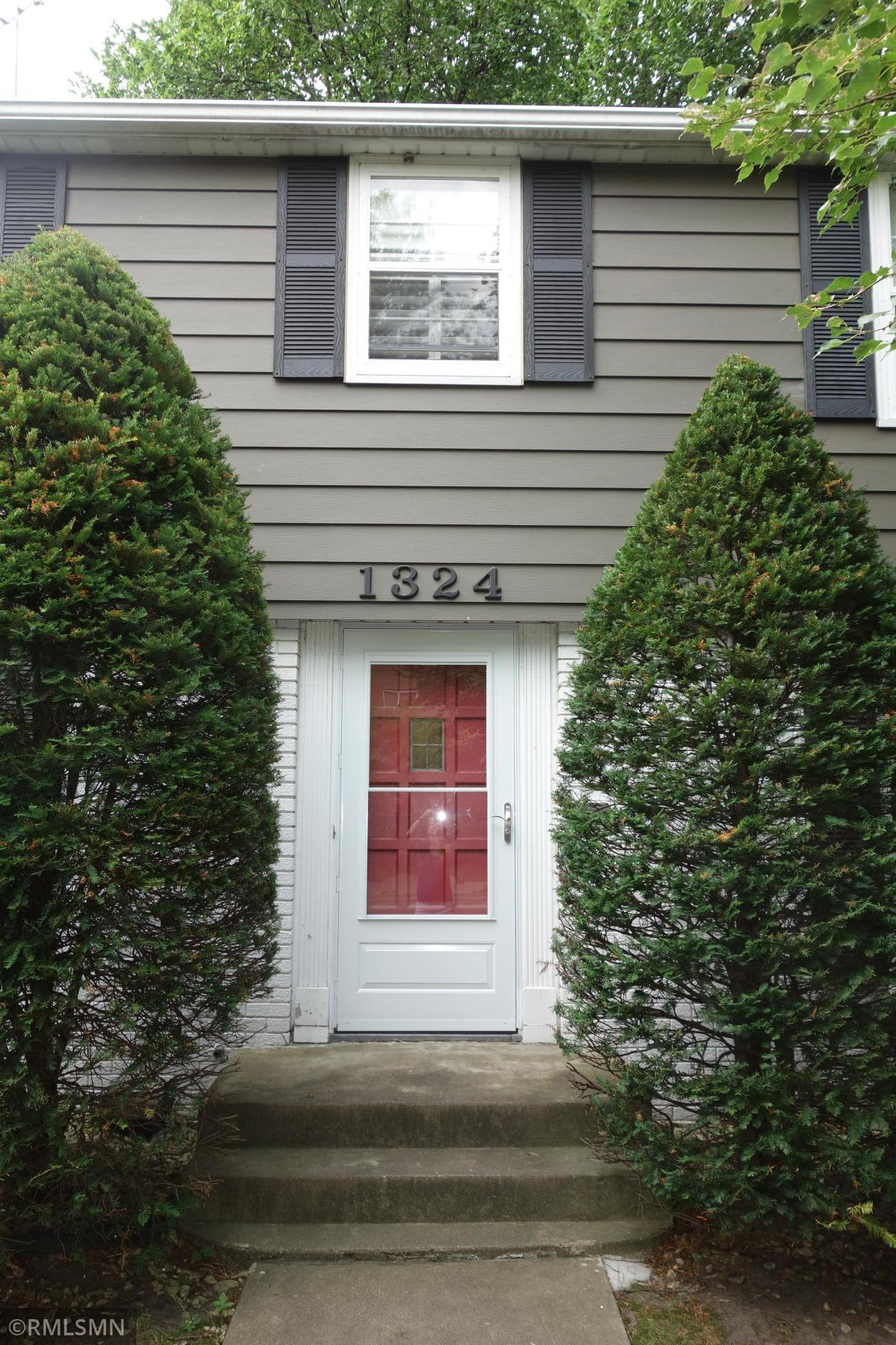 Property Photo: 1324 Ford Parkway MN 55116