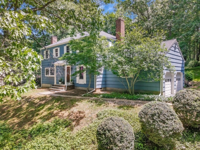 Property Photo: 44 Archgate Rd NJ 07920