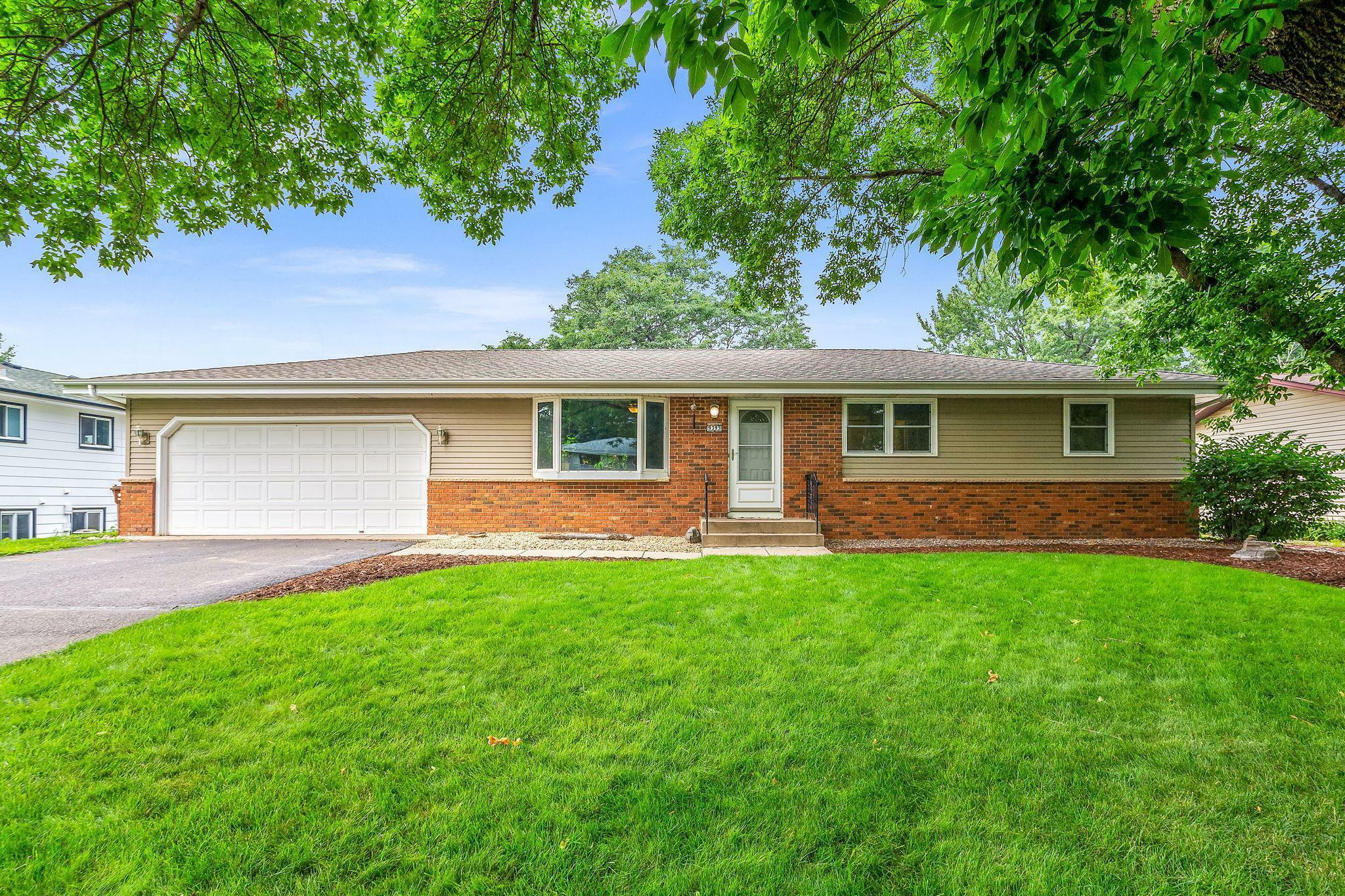 Property Photo:  9395 Wellington Lane N  MN 55369 