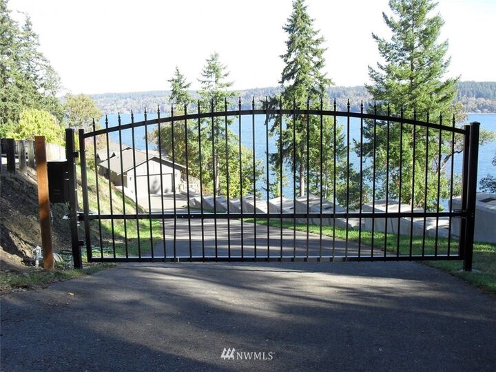 Property Photo:  14467 Crescent Valley Road SE  WA 98359 