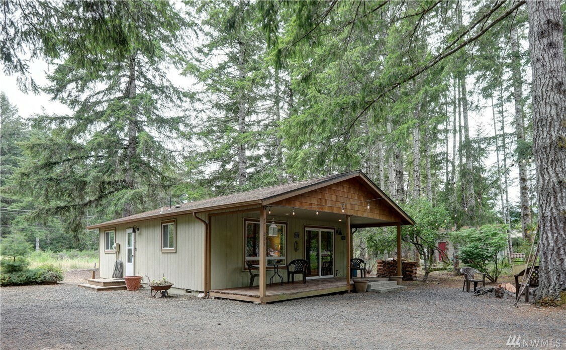 Property Photo:  221 N Mount Christie Dr  WA 98548 