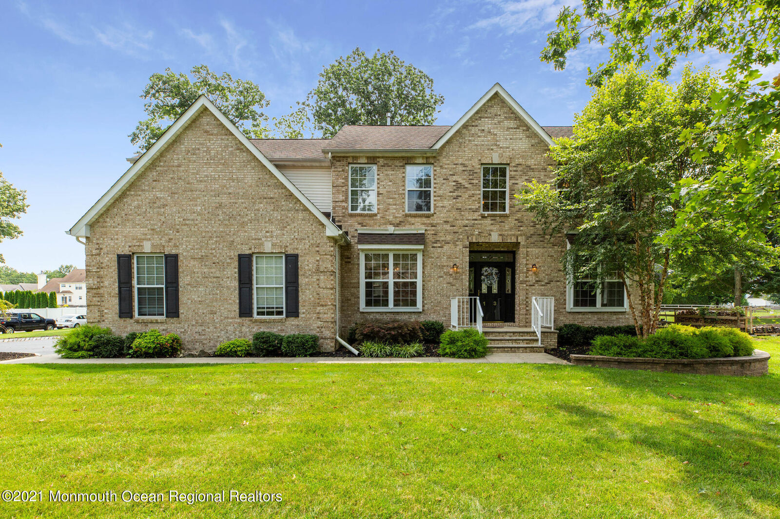 Property Photo:  13 Huckleberry Lane  NJ 08533 