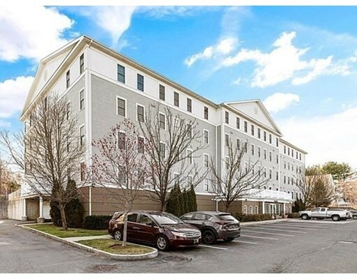 Property Photo: 10 Crowninshield St. 105 MA 01960