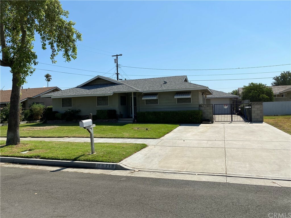 Property Photo:  6718 Burnside Court  CA 92504 