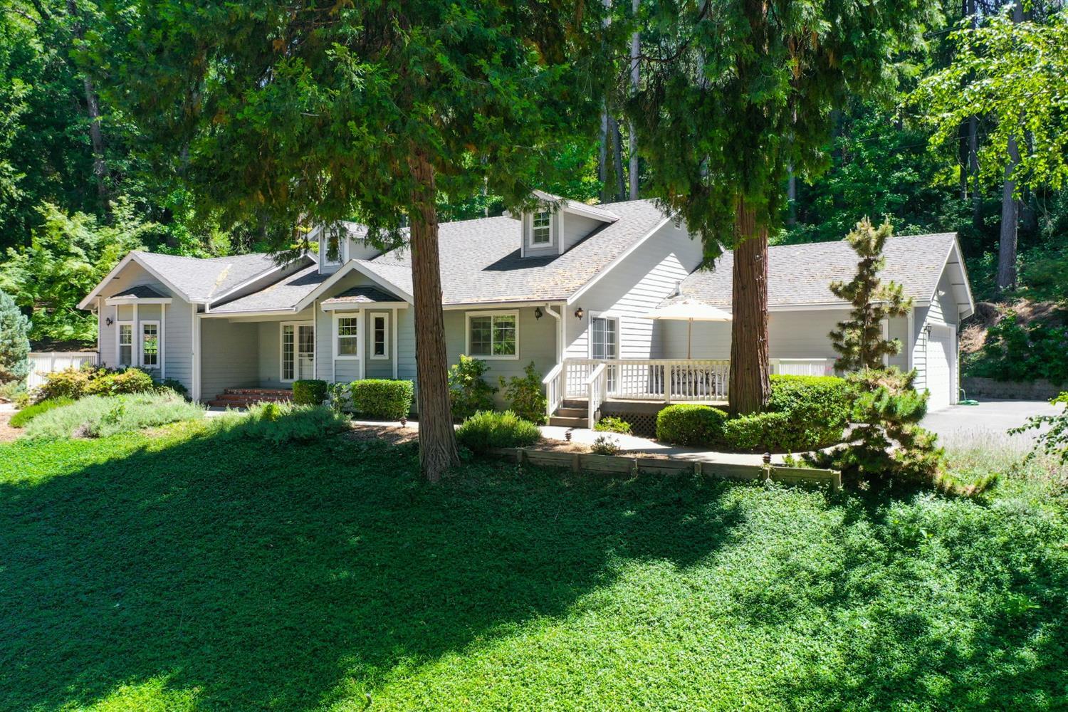 Property Photo: 14575 Greenwood Circle CA 95959