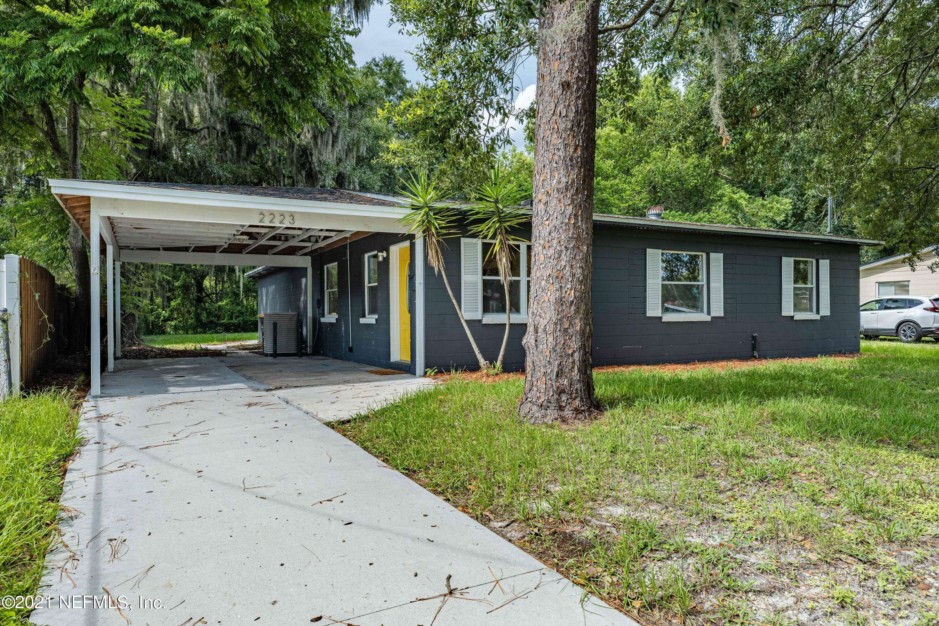 2223 Inwood Circle N  Jacksonville FL 32207 photo