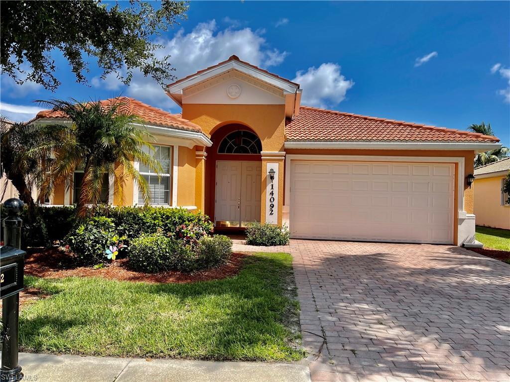 Property Photo: 14092 Mirror Ct FL 34114