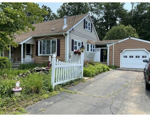 Property Photo:  314 Apremont Hwy  MA 01040 