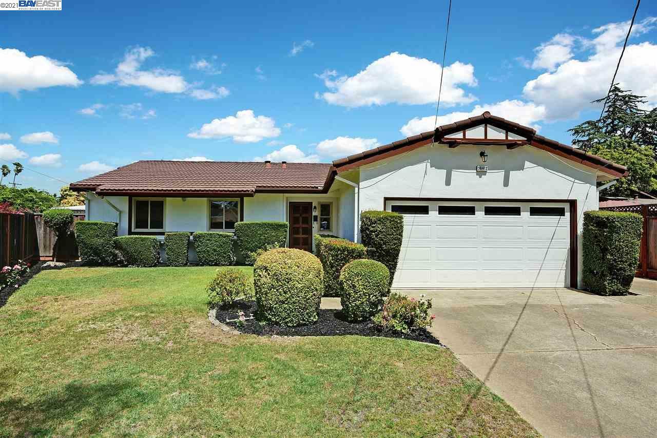 Property Photo: 36412 Hafner Court CA 94560
