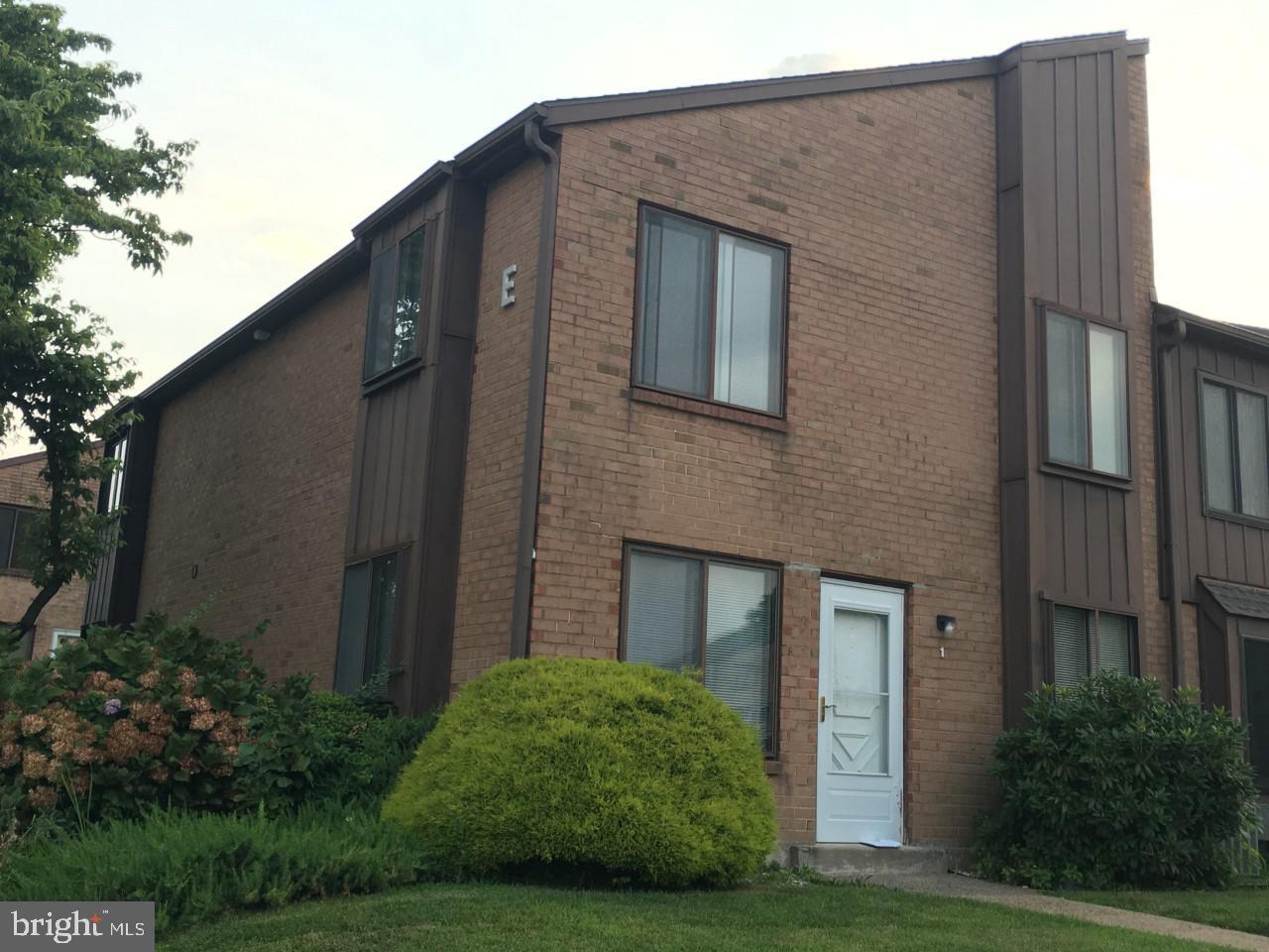 Property Photo: 5200 Hilltop Drive E1 PA 19015