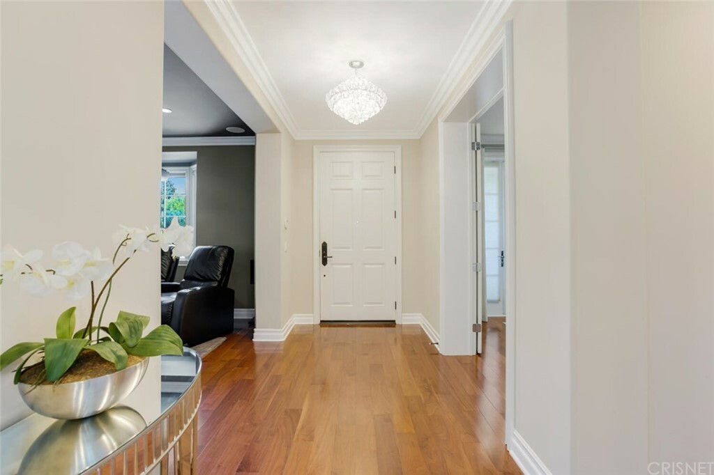 Property Photo: 3935 Prado De Las Frutas CA 91302
