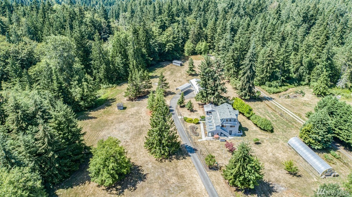 Property Photo:  2896 Deer Park Rd  WA 98362 