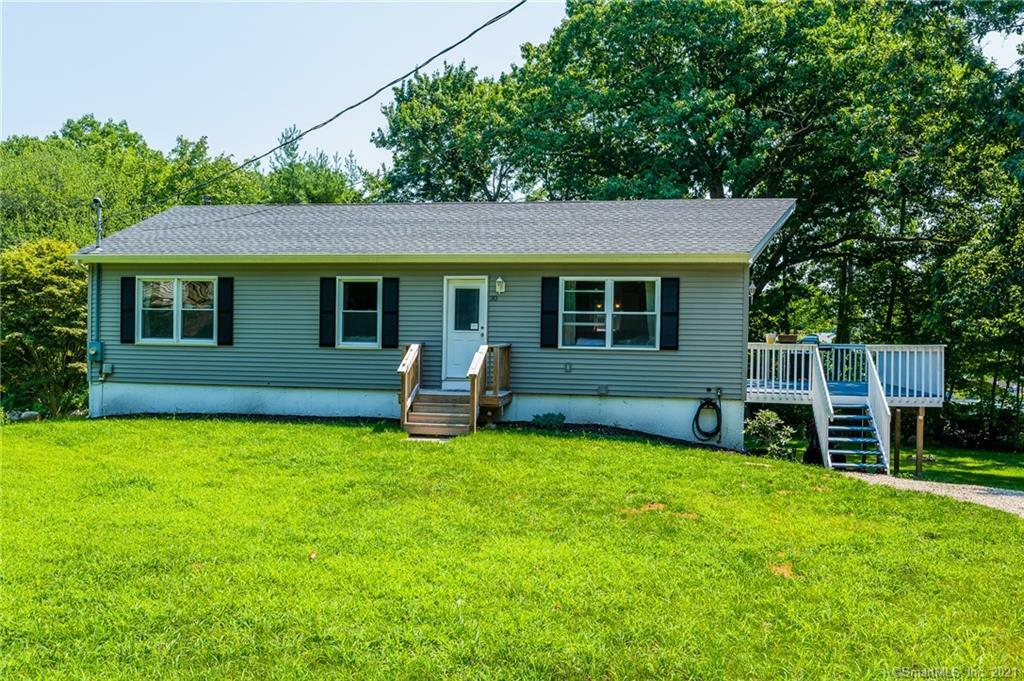 Property Photo: 30 Sunnyside Park CT 06340
