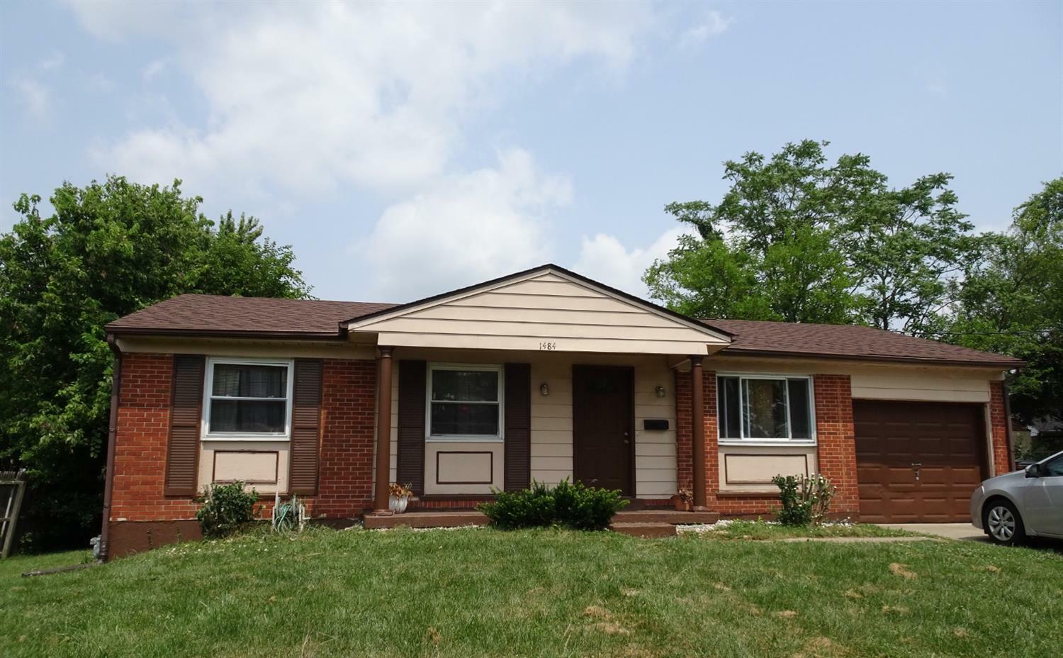 Property Photo: 1484 Bonneville Ln OH 45231