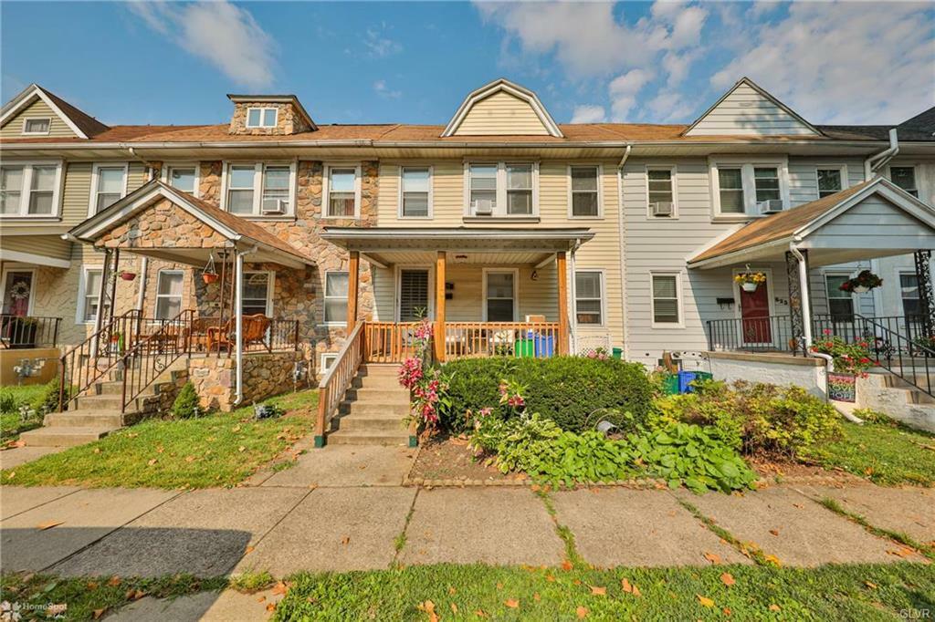 Property Photo:  821 Wood Street  PA 18018 