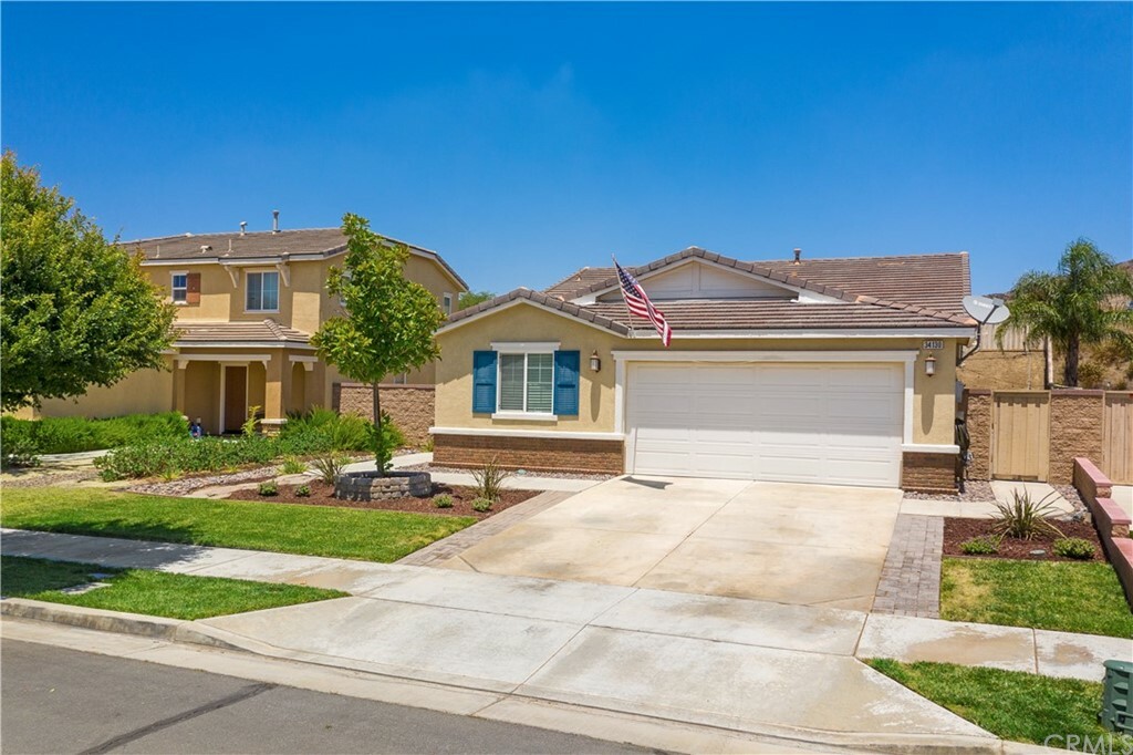 Property Photo:  34130 Dianthus Lane  CA 92532 