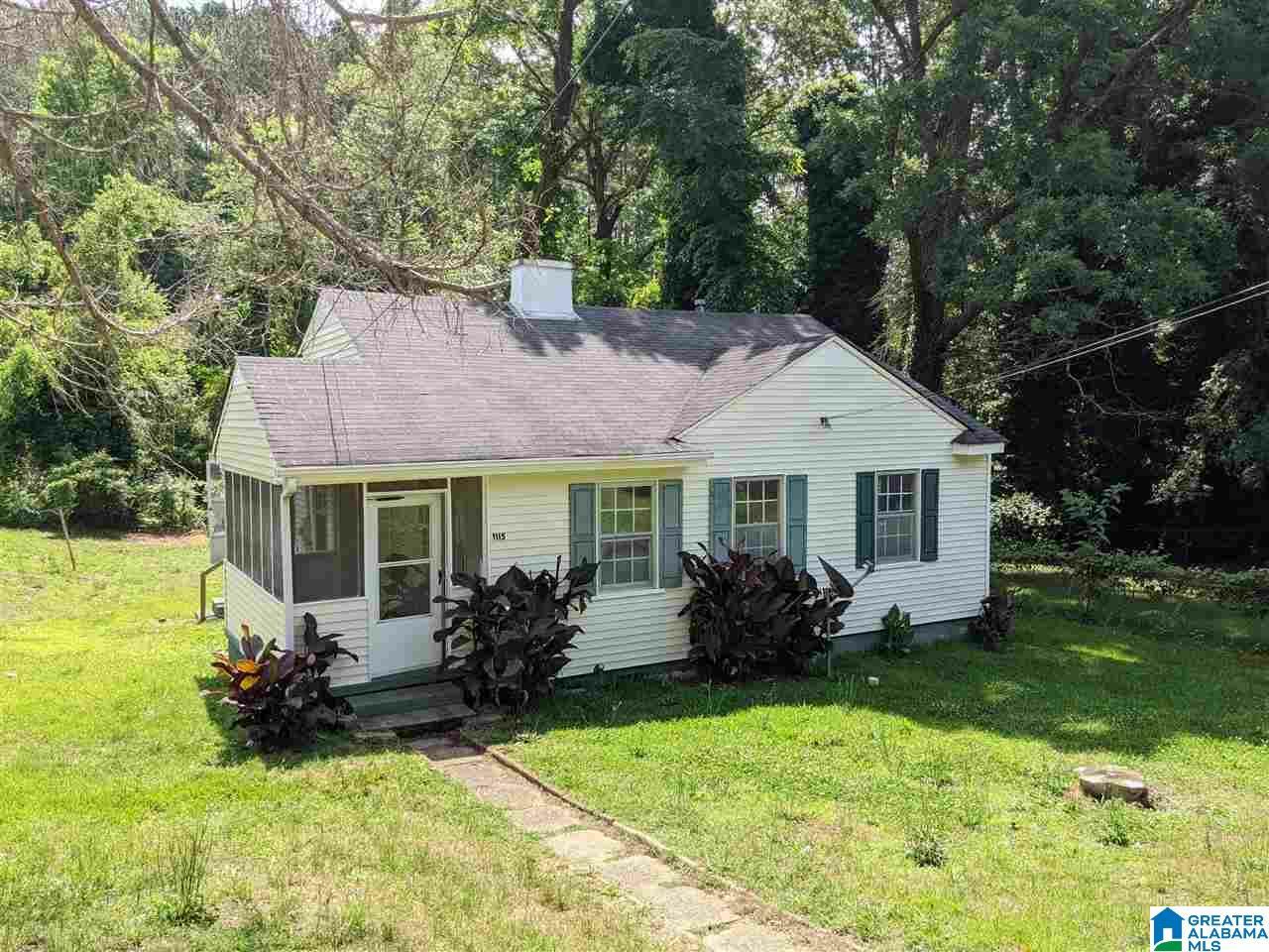 Property Photo:  1115 Maplewood Place  AL 36207 